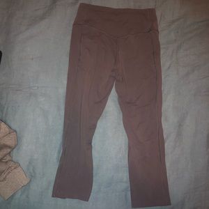 Nike Pants - Nike Crop Leggings Nike Pants - Nike Crop Leggings